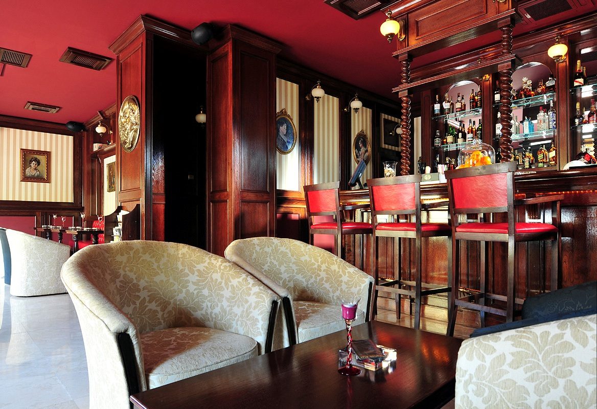 English Pub